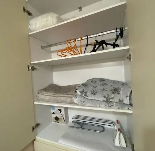 Mimosa's With Lovely Balcony Tirana