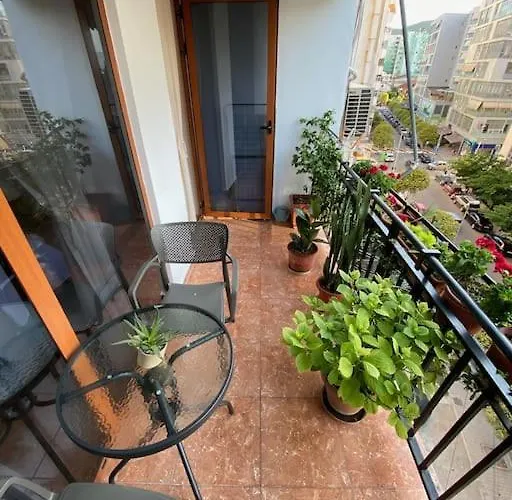 Mimosa's With Lovely Balcony *