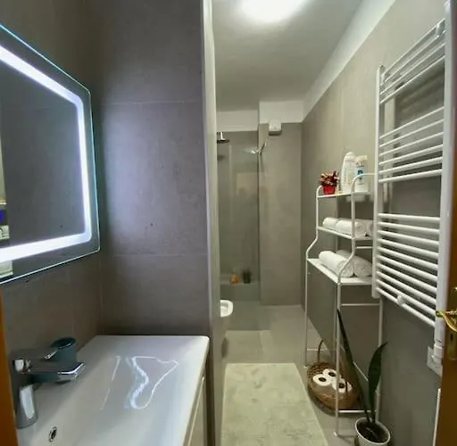 Appartamento Mimosa's With Lovely Balcony *